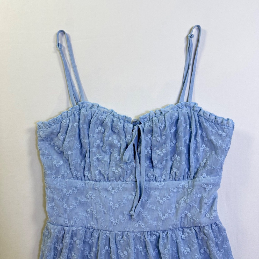 Altar'd State Demi-AS Light Blue Floral Embroidered‎ Tiered Midi Dress Womens XS - Picture 3 of 11